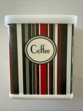California Pantry Green Red Ceramic Coffee Canister 2005 5 1/2”Tall W/ Lid